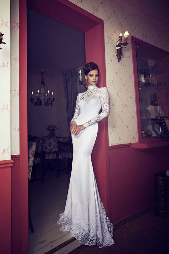 50 Simple Glam Victorian Neck Style Bridal Dresses Ideas 18