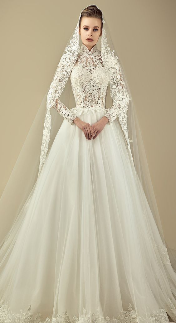 50 Simple Glam Victorian Neck Style Bridal Dresses Ideas 21