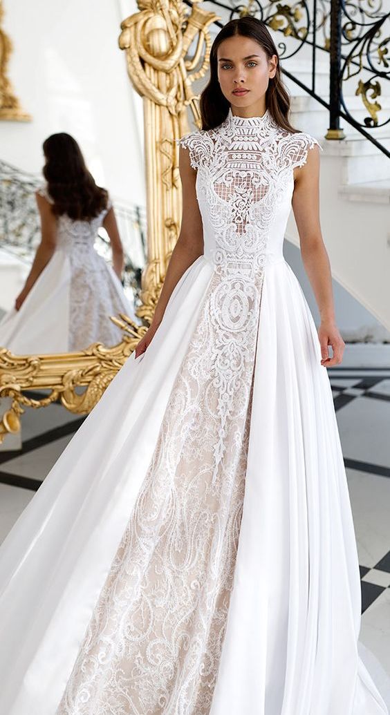 50 Simple Glam Victorian Neck Style Bridal Dresses Ideas 32