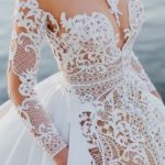 50 Simple Glam Victorian Neck Style Bridal Dresses Ideas 33