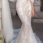 50 Simple Glam Victorian Neck Style Bridal Dresses Ideas 4