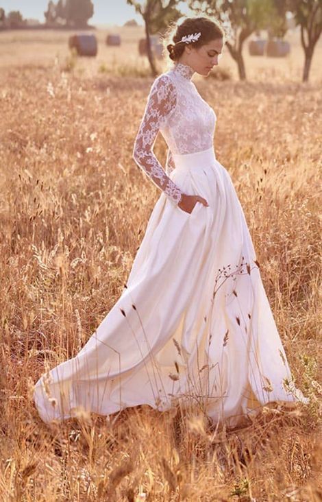 50 Simple Glam Victorian Neck Style Bridal Dresses Ideas 46