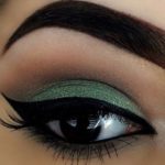 40 Green Eyeshadow Looks Ideas 25