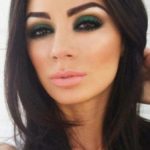 40 Green Eyeshadow Looks Ideas 27