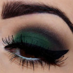 40 Green Eyeshadow Looks Ideas 31