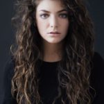 40 Loose Curly Natural Hairstyle Ideas 16