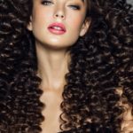 40 Loose Curly Natural Hairstyle Ideas 27