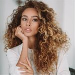 40 Loose Curly Natural Hairstyle Ideas 34