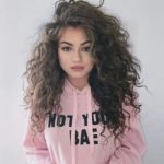 40 Loose Curly Natural Hairstyle Ideas 8