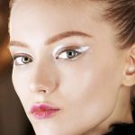 40 Silver Eye Makeup Looks You Need to Try 27