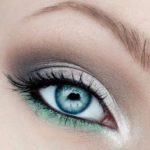 40 Silver Eye Makeup Looks You Need to Try 44