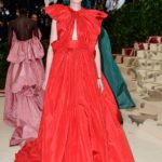 50 Adorable Met Gala Celebrities Fashion 32