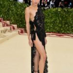 50 Adorable Met Gala Celebrities Fashion 34