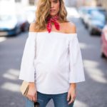 50 Comfy and Stylish Maternity Outfits Street Style Looks 21