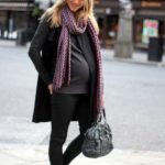 50 Comfy and Stylish Maternity Outfits Street Style Looks 25