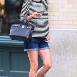 50 Comfy and Stylish Maternity Outfits Street Style Looks 32