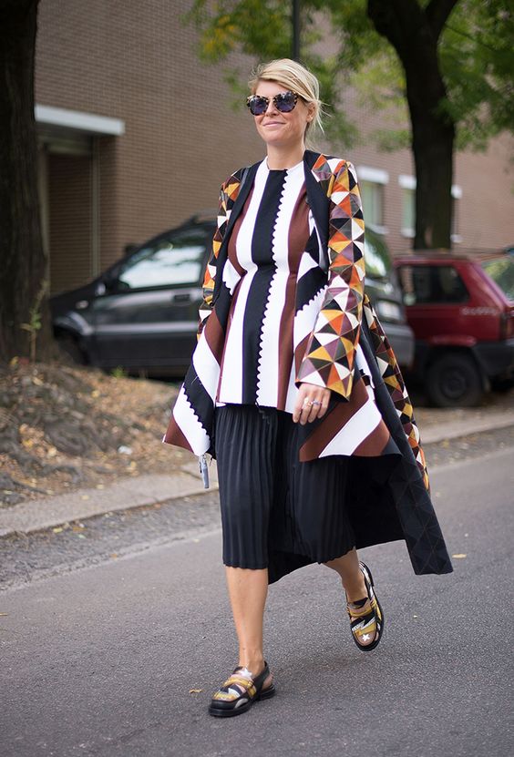 50 Comfy and Stylish Maternity Outfits Street Style Looks 4