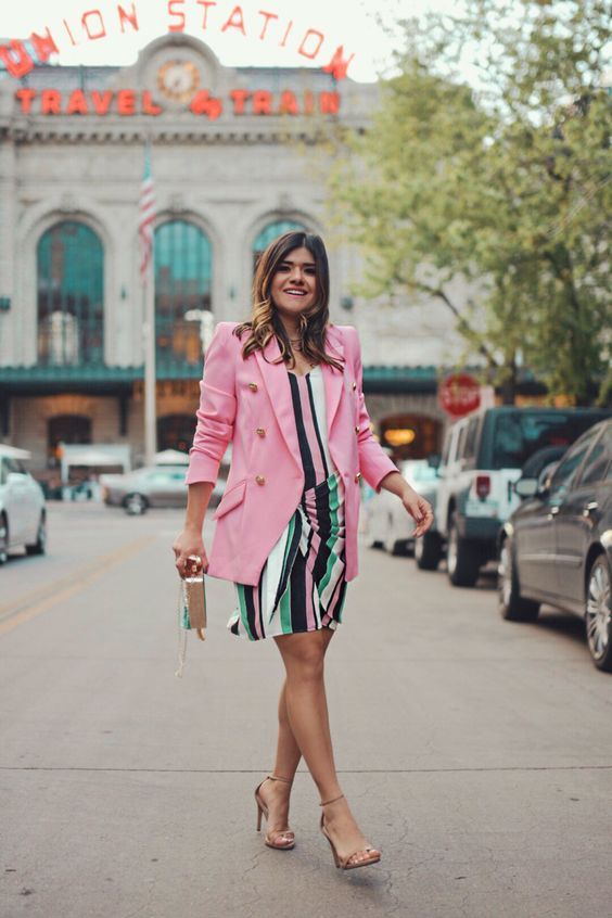 50 Comfy and Stylish Maternity Outfits Street Style Looks 55