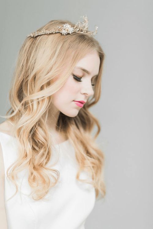 50 Natural Loose Hairstyle Looks for Brides Ideas 18