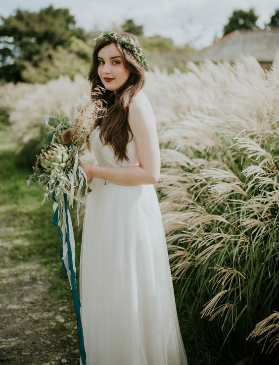 50 Natural Loose Hairstyle Looks for Brides Ideas 2