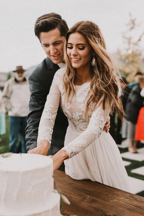 50 Natural Loose Hairstyle Looks for Brides Ideas 27