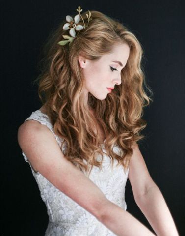 50 Natural Loose Hairstyle Looks for Brides Ideas 28