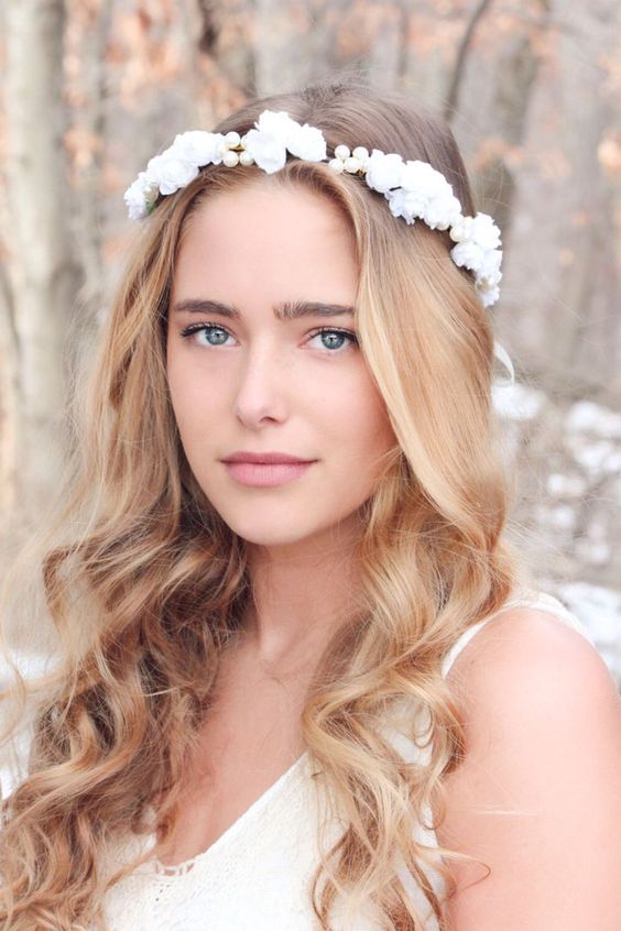 50 Natural Loose Hairstyle Looks for Brides Ideas 35