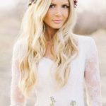 50 Natural Loose Hairstyle Looks for Brides Ideas 36