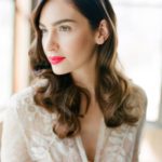 50 Natural Loose Hairstyle Looks for Brides Ideas 39