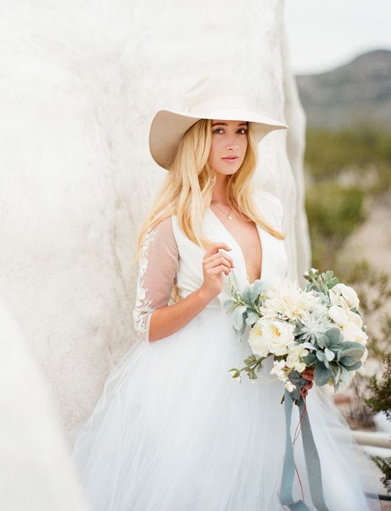 50 Natural Loose Hairstyle Looks for Brides Ideas 48