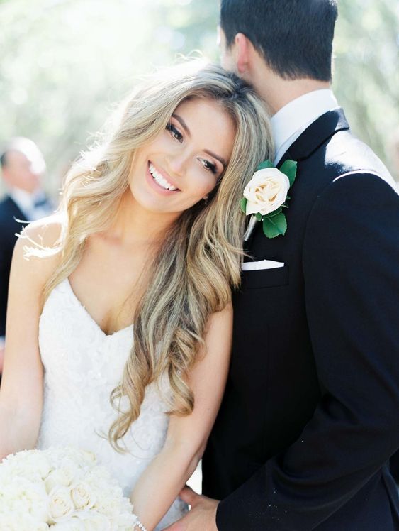 50 Natural Loose Hairstyle Looks for Brides Ideas 5