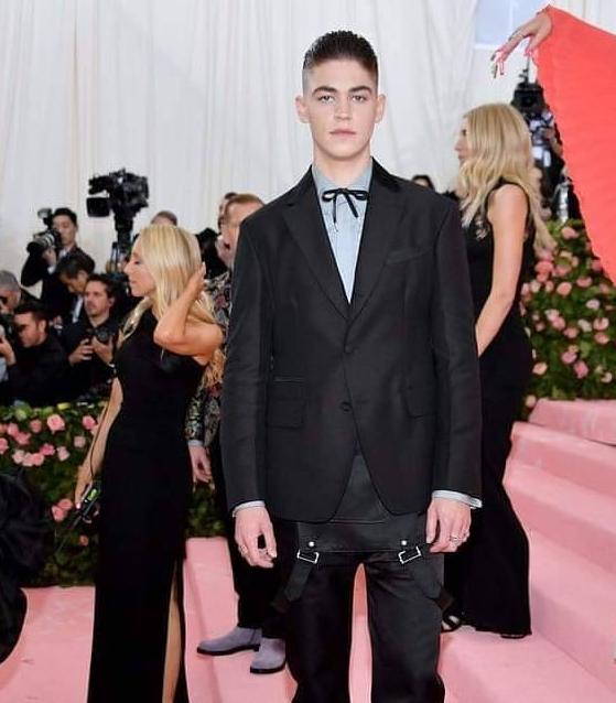 80 The Looks You Need to See From Met Gala 2019 22