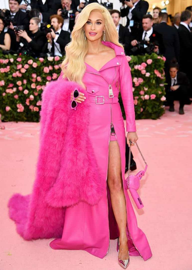 80 The Looks You Need to See From Met Gala 2019 54