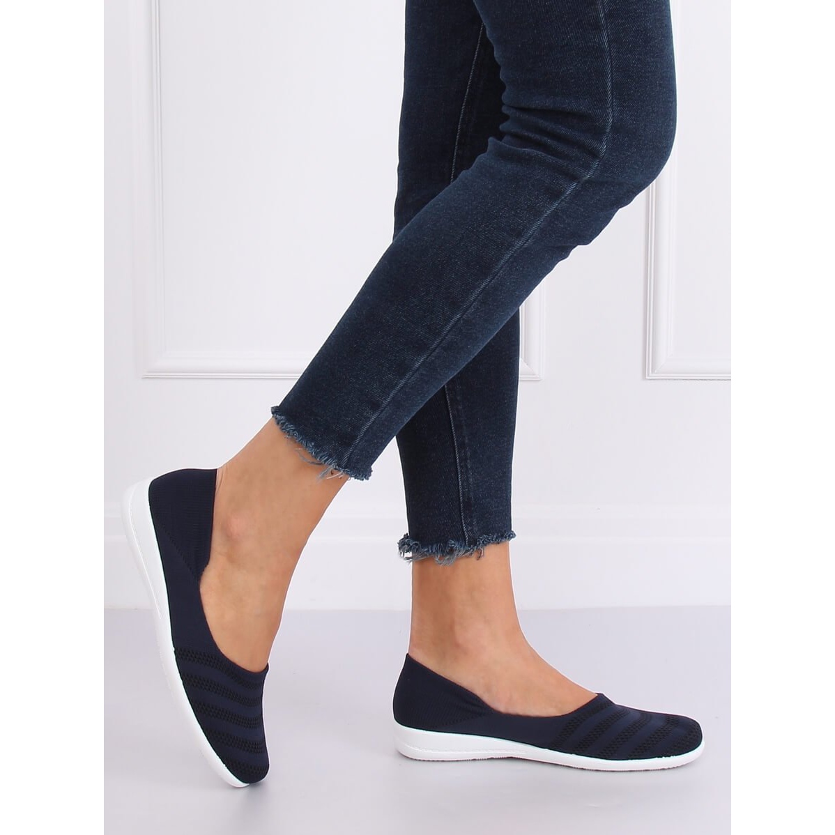 25+ Recommended Best Slip-on Shoes for Women (Newest 2021) – Style Female