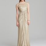 30 Inspiration for a sleeveless long dress outfit to appear feminine and trendy 22