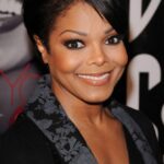 40 Beautiful short hairstyle Ideas for 2021 15