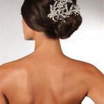 40 How Elegant Wedding Hair Accessories Ideas 01