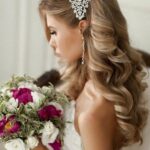 40 How Elegant Wedding Hair Accessories Ideas 07