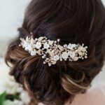 40 How Elegant Wedding Hair Accessories Ideas 13