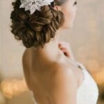 40 How Elegant Wedding Hair Accessories Ideas 17