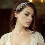 40 How Elegant Wedding Hair Accessories Ideas 19