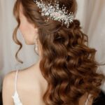 40 How Elegant Wedding Hair Accessories Ideas 29