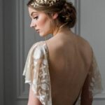 40 How Elegant Wedding Hair Accessories Ideas 32