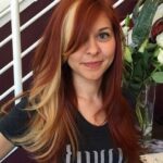 50 Best Peek A Boo Hair Color Ideas 05