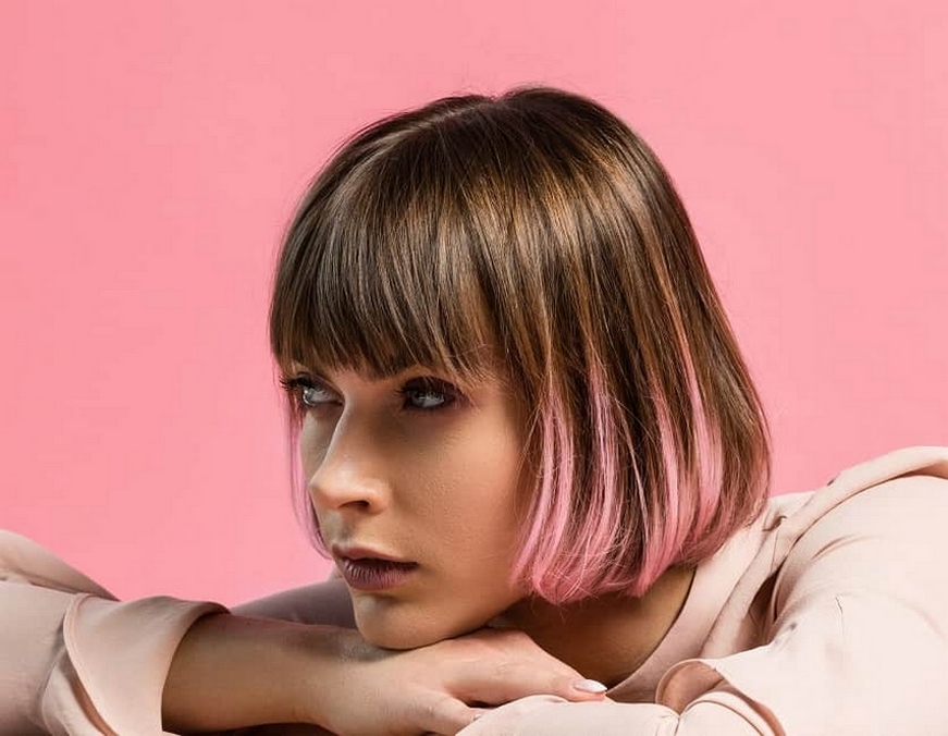 50 Best Peek A Boo Hair Color Ideas 48