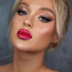 50 Best Wedding Makeup 2021 Trends 06