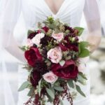 Best Romantic Peony Wedding Bouquet Inspiration 25