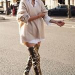 How To Style Casual Spring Outfits for Women 05