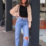 How To Style Casual Spring Outfits for Women 07