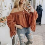 How To Style Casual Spring Outfits for Women 18